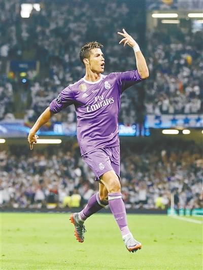 凭借其内外 凭借其内外